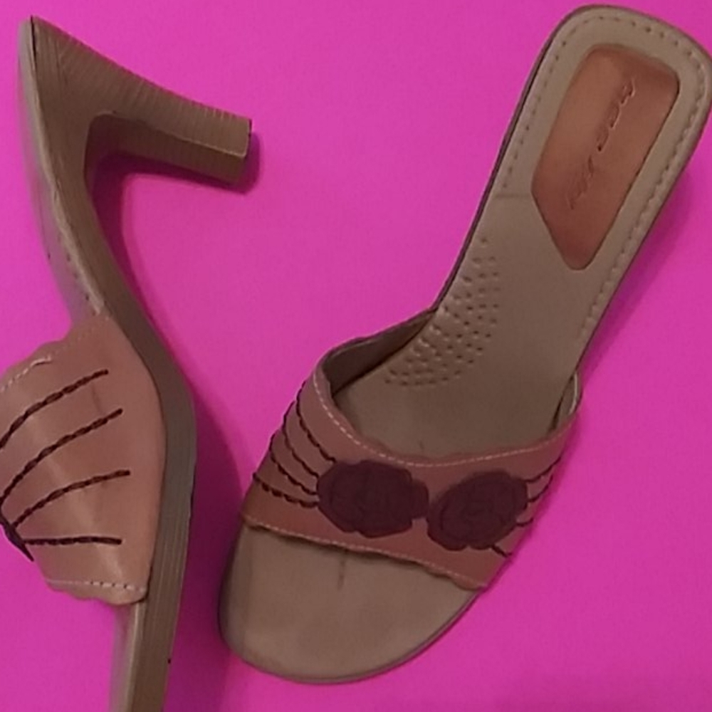 Shoes - Picture 2 of 2